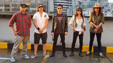 Band Legendaris Malaysia Search Terpecah Dua, Mana yang Asli?