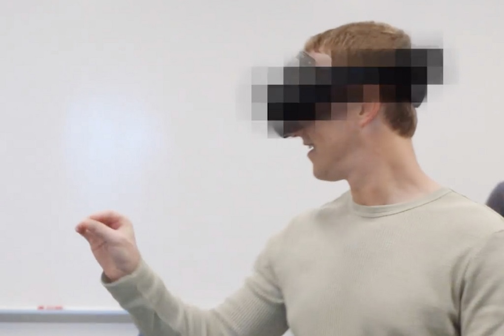 Video CEO Meta Mark Zuckerberg mencoba headset VR Project Cambria beredar.