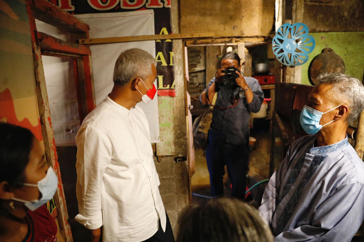 Tekan Kemiskinan, Ganjar Genjot Pemberian Bantuan RTLH