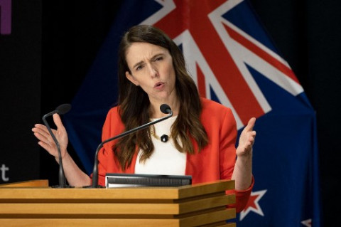 Positif Covid-19, PM Selandia Baru Bagikan Hasil Tes ke Instagram