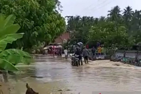 Desa Tanalanto Dilanda Banjir Akibat Luapan Sungai Tindaki