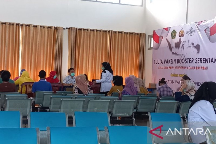 Vaksinasi Penguat untuk Lansia di Bangka Baru Mencakup 16,9%