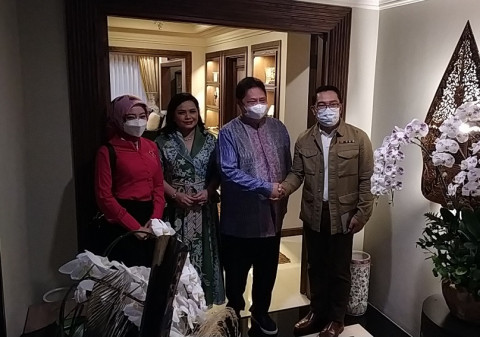 Ridwan Kamil Laporkan Respons Positif Koalisi Indonesia Bersatu ke Airlangga