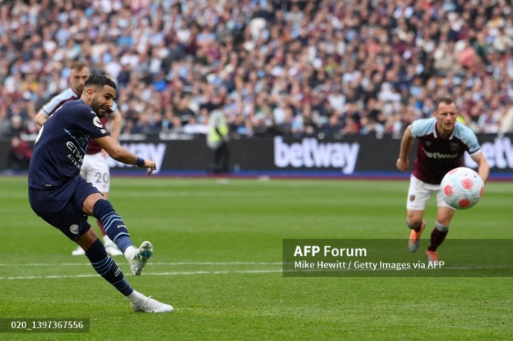 Mahrez Gagal Penalti, Manchester City Diimbangi West Ham