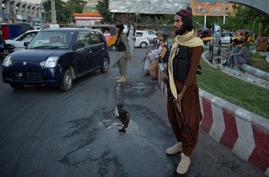 Taliban Bubarkan Komisi HAM Afghanistan