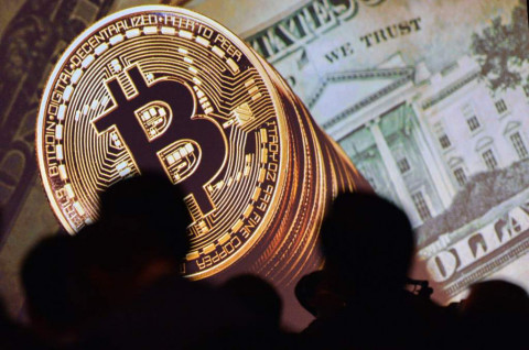 Bitcoin di Bawah USD30 Ribu, Regulator Eropa Siaga