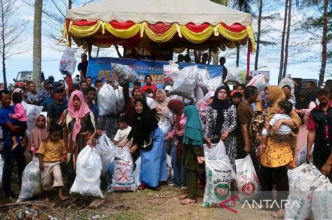 3 Ton Sampah Dikumpulkan dari Pantai Nagan Raya Aceh