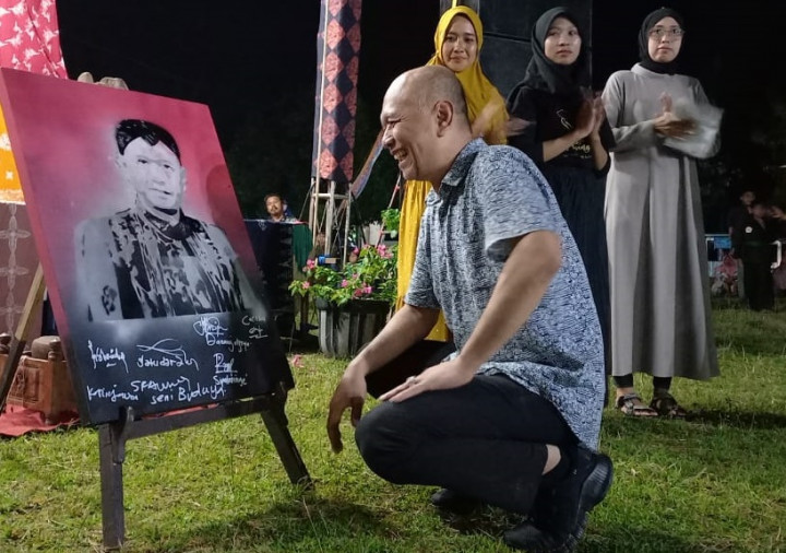 Bupati Jepara Melonggarkan Pemakaian Masker di Luar Ruangan