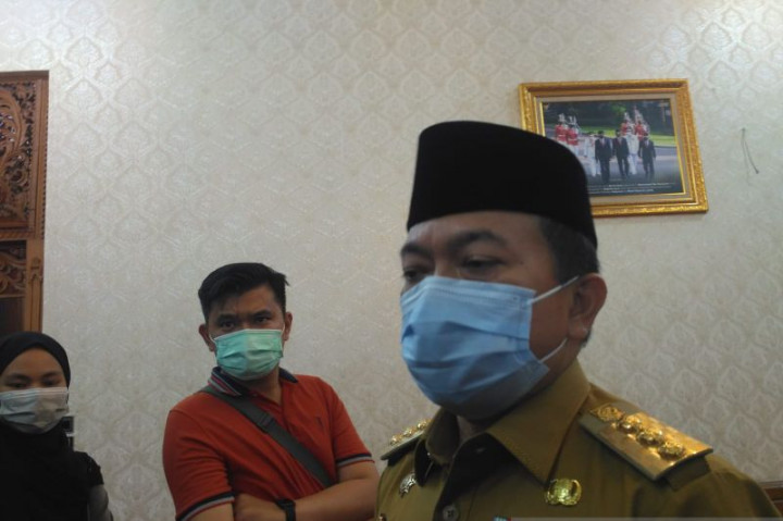 Gubernur Jambi Ingatkan Pelonggaran Tak Membuat Pemakaian Masker Kendur