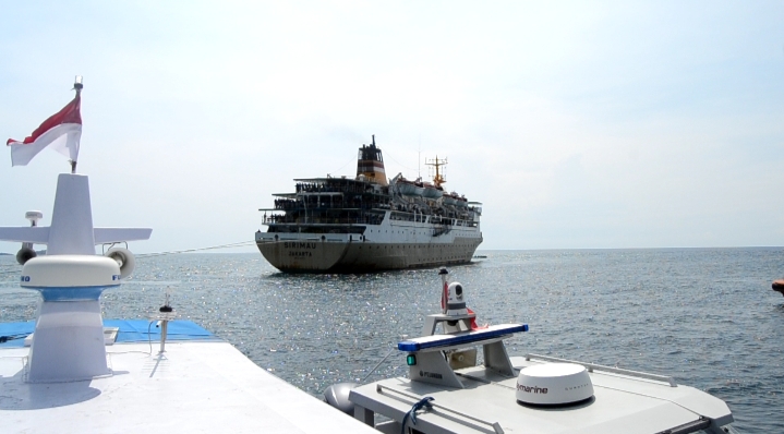 Hari Ketiga, KM Sirimau Belum Dapat Dievakuasi