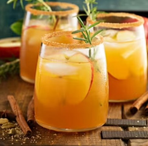 Ini resep minuman teh berempah, spice apple ice tea. (Foto: Dok. Endeus TV)