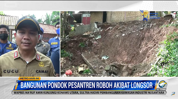 Bangunan Pesantren Roboh Akibat Longsor