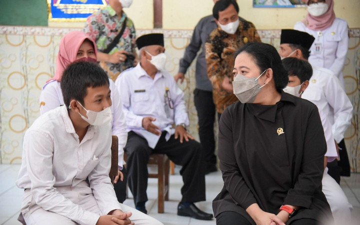 Harkitnas, Puan Ajak Rakyat Kobarkan Semangat Gotong Royong Bangkit dari Covid-19