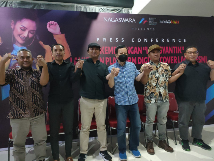 Divonis Bersalah karena Ubah Lirik 