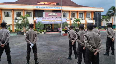 WMO dan BLK Surabaya Beri Pelatihan 40 Pemuda di Gresik Jadi Sekuriti