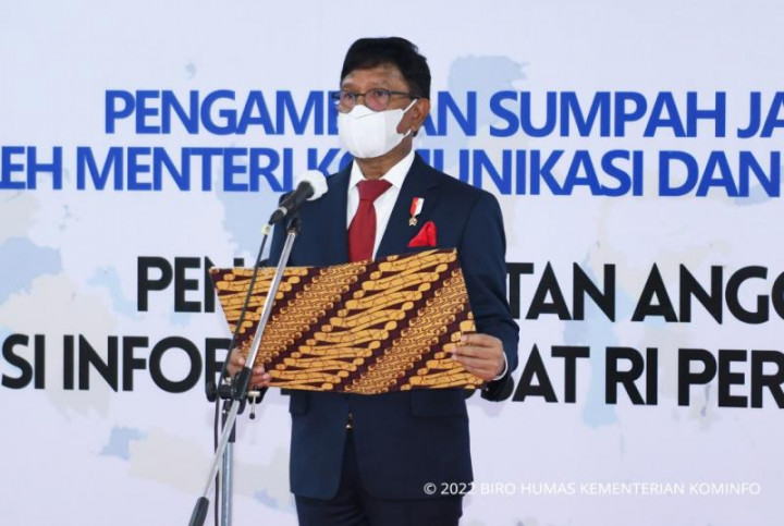 Menkominfo Lantik 7 Anggota KIP Periode 2022-2026