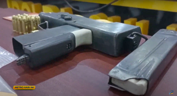 8 Senjata Api “Uzi” Diselundupkan Warga Sulut dari Filipina