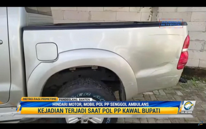 Mobil Satpol PP Senggol Ambulans di Pandeglang karena Hindari Motor