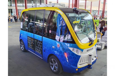 Bus Otonom Sudah Mulai Berjalan Di Indonesia