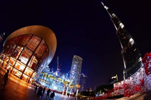 Populer Ekonomi: ATM Dubai hingga Sosok Fahmi Idris