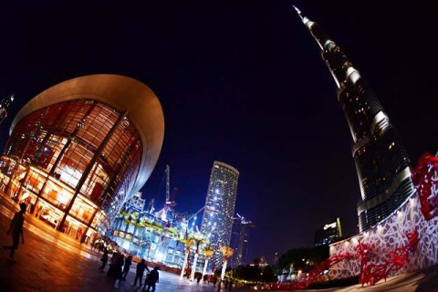 Populer Ekonomi: ATM Dubai hingga Sosok Fahmi Idris