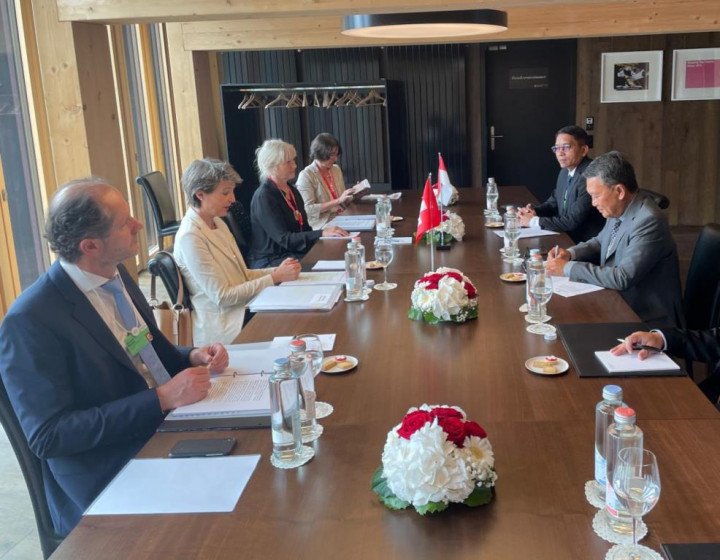 Menteri Arifin Rapat dengan Menteri Energi Swiss, Bahas EBT hingga Eropa Minta Pasokan LNG