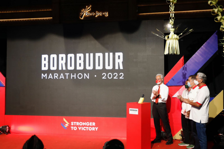 Ganjar Ajak Pelari Seluruh Dunia Ramaikan Borobudur Marathon 2022