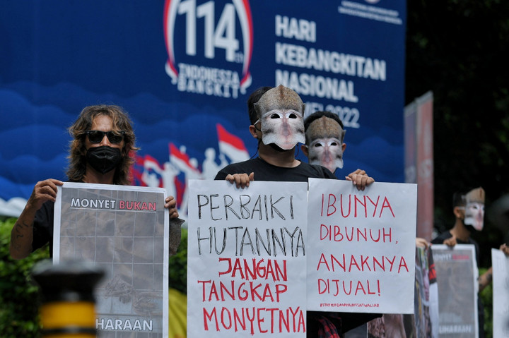 Koalisi Monyet Ekor Panjang Gelar Aksi Tolak Perdagangan Monyet