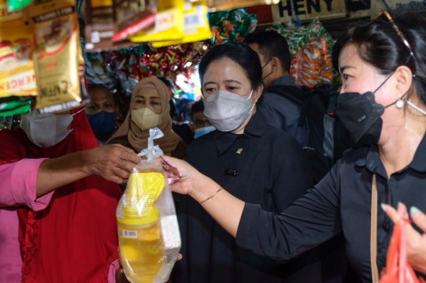 Ketua DPR: Awasi Ketat Harga Minyak Goreng di Pasaran