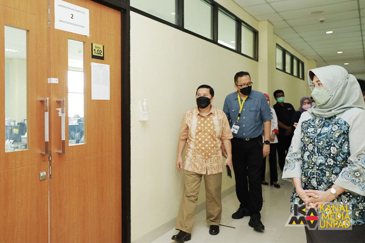 Rektor Senang Pelaksanaan UTBK-SBMPTN 2022 di Unpad Berjalan Lancar