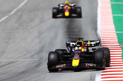 Trik Apik Red Bull Racing Dibalik Kemenangan Verstappen saat DRS