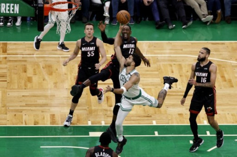 Hasil NBA: Celtics Kalahkan Heat, Skor Berubah 2-2