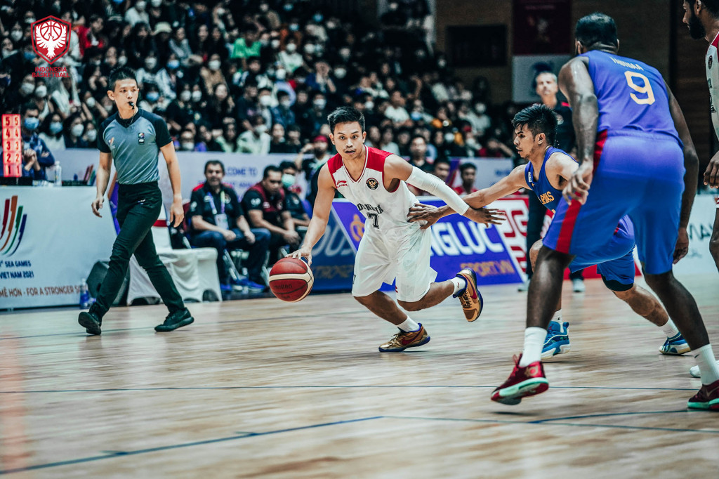 Pertandingan final SEA Games 2021 Vietnam antara Timnas basket Indonesia versus Filipina (Dok. Perbasi)