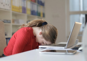 Cara Mengatasi Kelelahan Akibat Pekerjaan