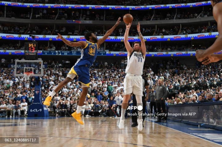 Playoff NBA: Menangkan Game 4, Mavericks Perpanjang Napas