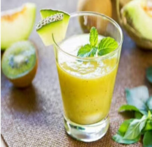 Segar Penuh Serat Melon Mango Kiwi Juice