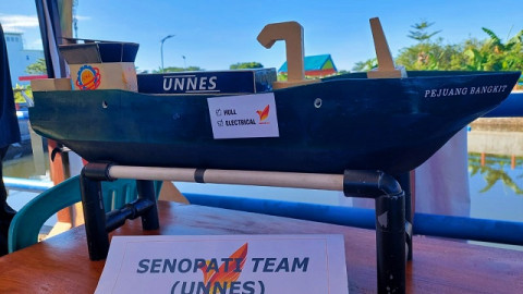 Kapal Senopati Karya Mahasiswa Unnes Sabet Juara 1 di Ajang MARINESIA 2022