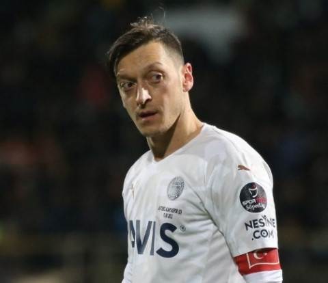 Bukan RANS Cilegon, Mesut Ozil Pilih Bali United karena Alasan Ini
