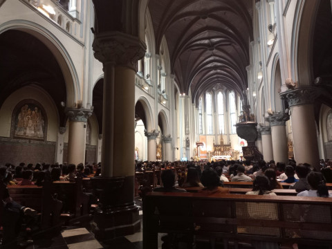 Begini Suasana Peringatan Kenaikan Isa Alamsih di Katedral