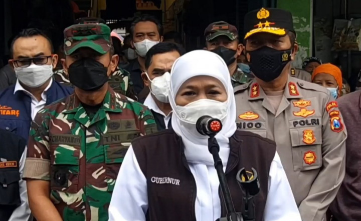 Khofifah Klaim Distribusi Minyak Goreng Curah Mulai Lancar