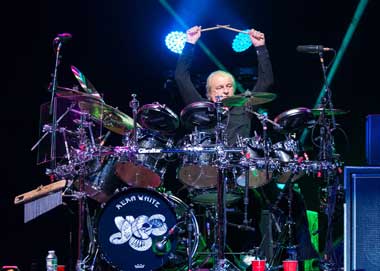 Alan White, Drummer Band Yes Meninggal Dunia