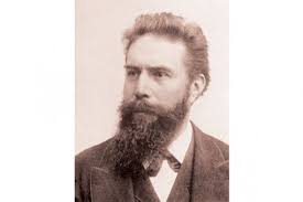 Rontgen, Penemu Sinar X yang Membuat Revolusi di Bidang Kedokteran