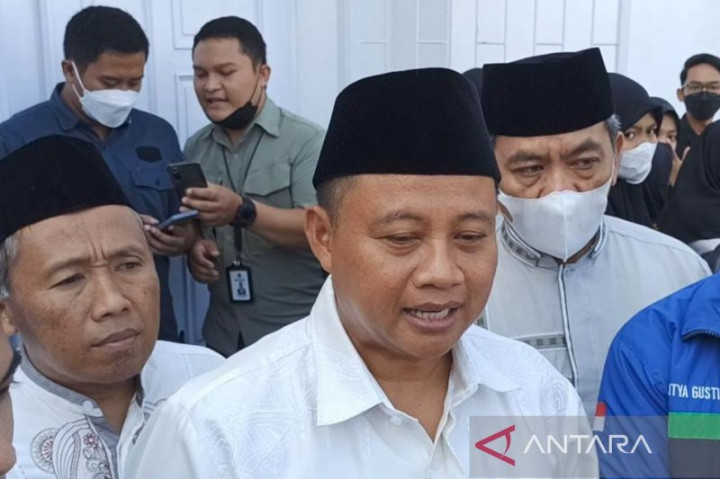 Wagub Jabar Ajak Warga Doakan Putra Ridwan Kamil Ditemukan Selamat