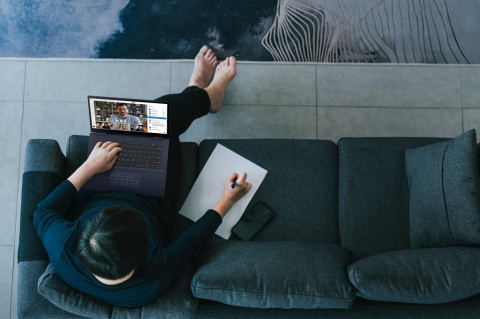 Asus Segera Luncurkan Laptop Bisnis dengan Konektivitas 4G dan 5G