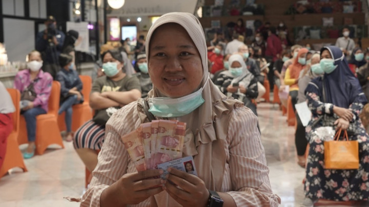 Pemerintah Cairkan Rp10,22 Miliar BLT Minyak Goreng di Babel