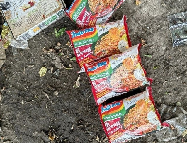 Viral! Indomie Ditemukan di Lokasi Perang Ukraina