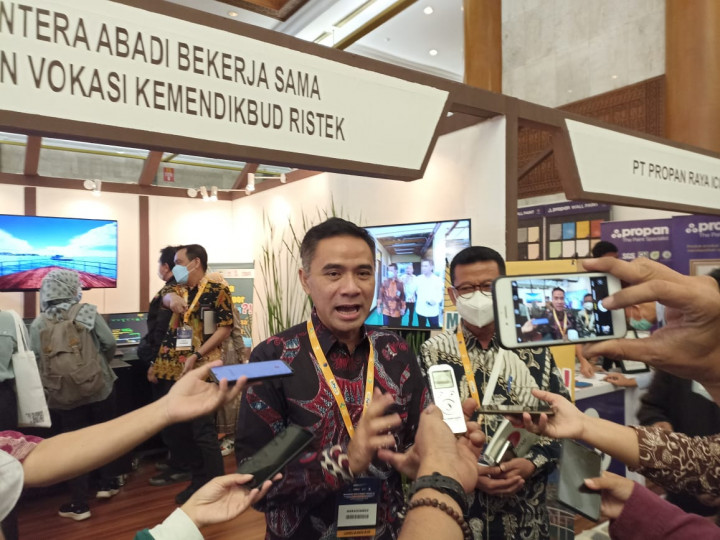 Kemendikbudristek Dorong Pemda Beli <i>Ship Simulator</i> Buatan Dalam Negeri untuk SMK Kemaritiman