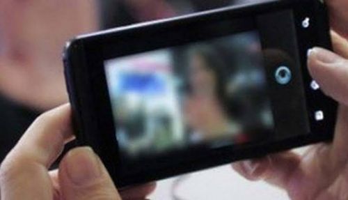 Tak Terima Diputus, Mantan Pacar Sebar Foto Syur