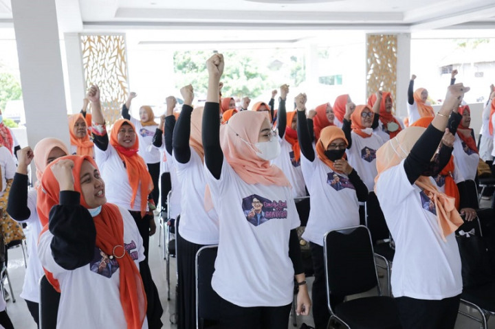 Wujudkan Ekonomi Masyarakat, Relawan di Cilegon Beri Pelatihan UMKM