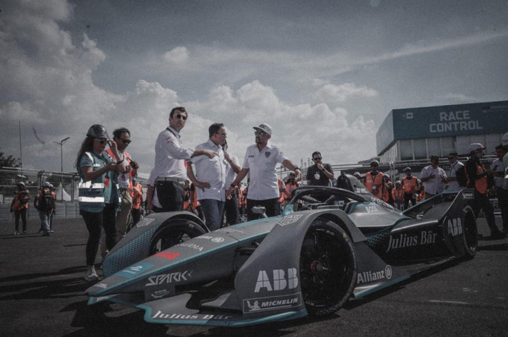 Libatkan UMKM, Anies Pastikan Formula E Ajang untuk Semua